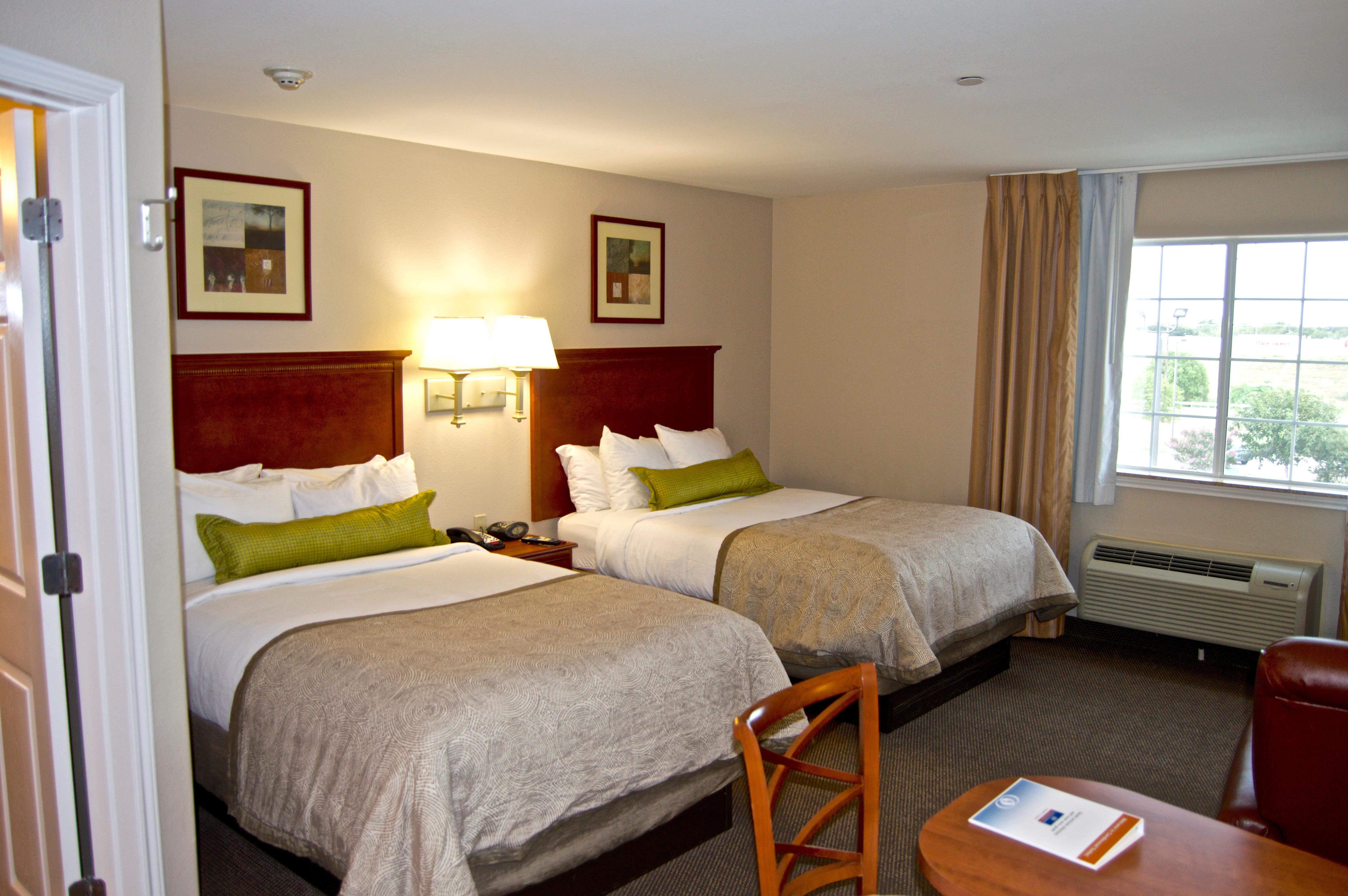 Candlewood Victoria By Ihg Εξωτερικό φωτογραφία
